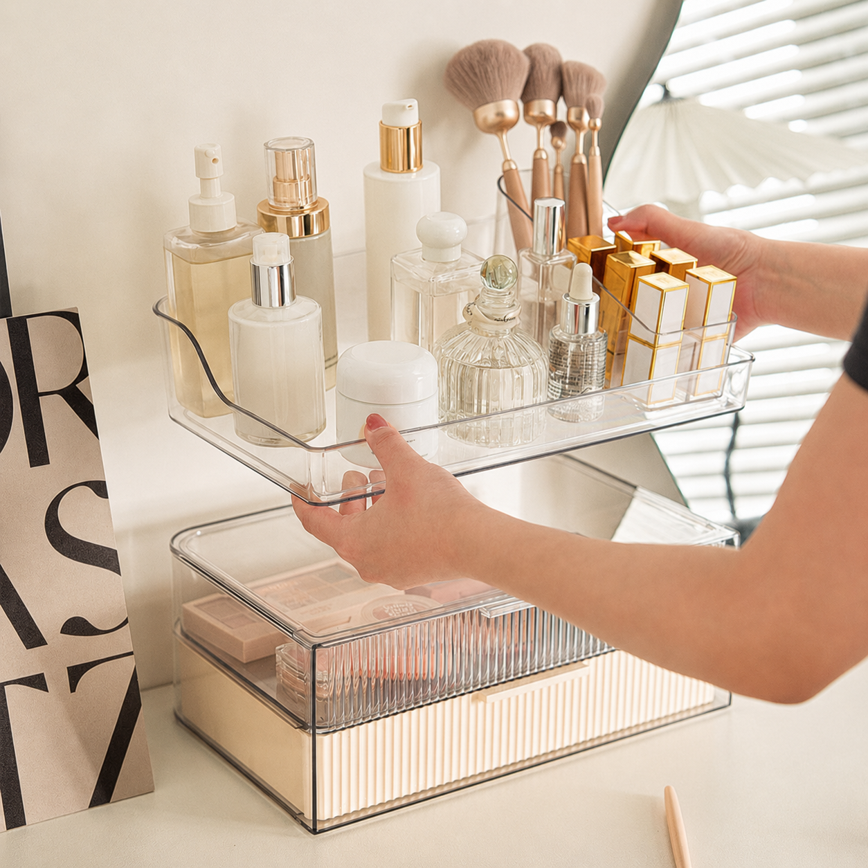 Luxury Ripple-Texture Transparent PET Makeup Organizer with 4-Compartment Desktop Storage