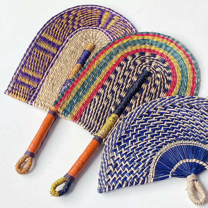 Handwoven Seagrass Wall Fan Décor – Vietnamese-Inspired Boho Wall Hanging for Home, Hotel, Café & Studio Styling